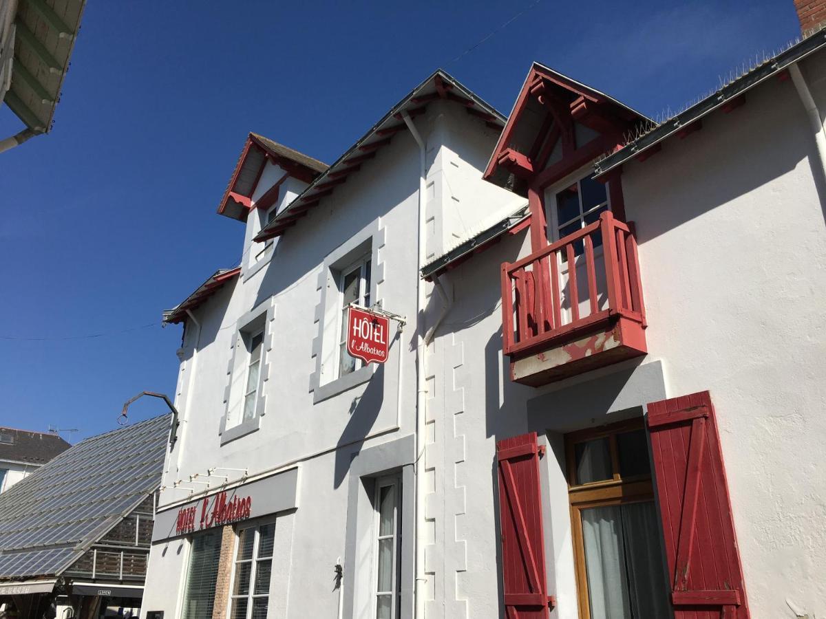 Hôtel L'albatros Le Pouliguen Exterior foto